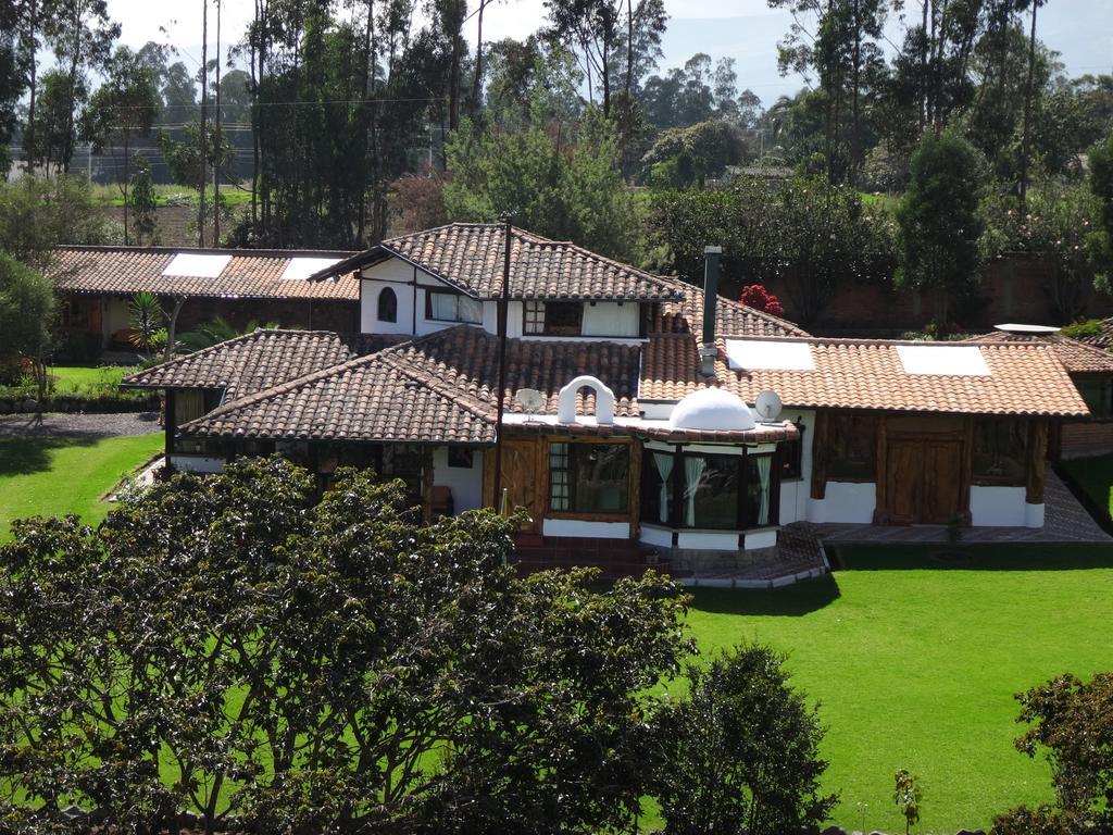 Zaysant Ecolodge Puembo Екстер'єр фото