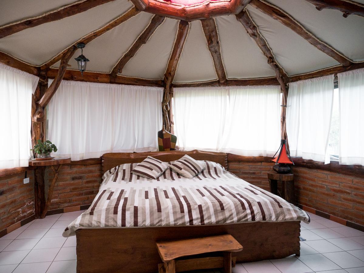 Zaysant Ecolodge Puembo Екстер'єр фото